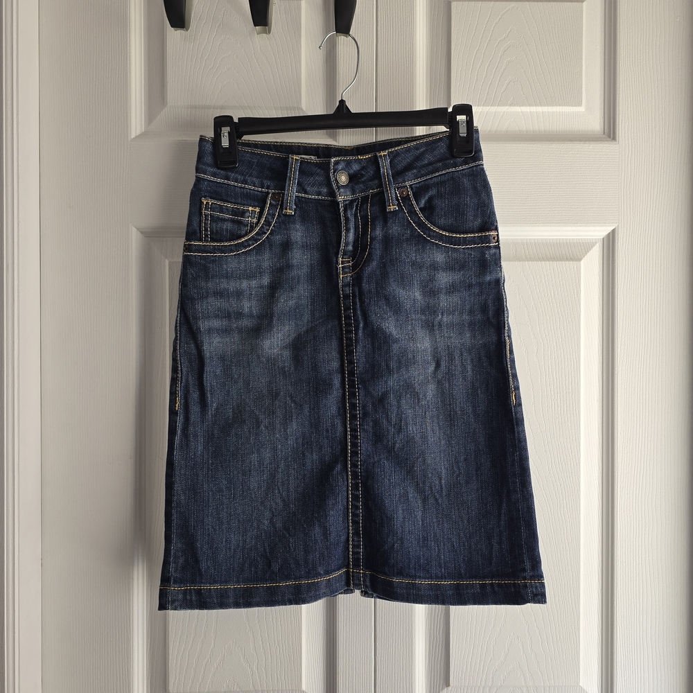 Red Engine Vintage Original Blue Denim Skirt Size 24 Length 21in